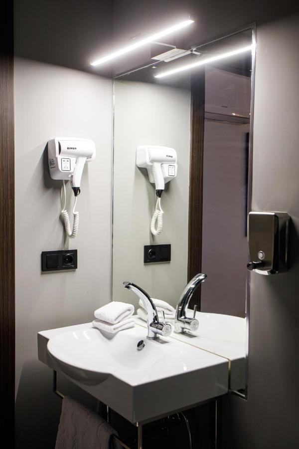 The Phoenix Boutique Hotel Erivan Dış mekan fotoğraf