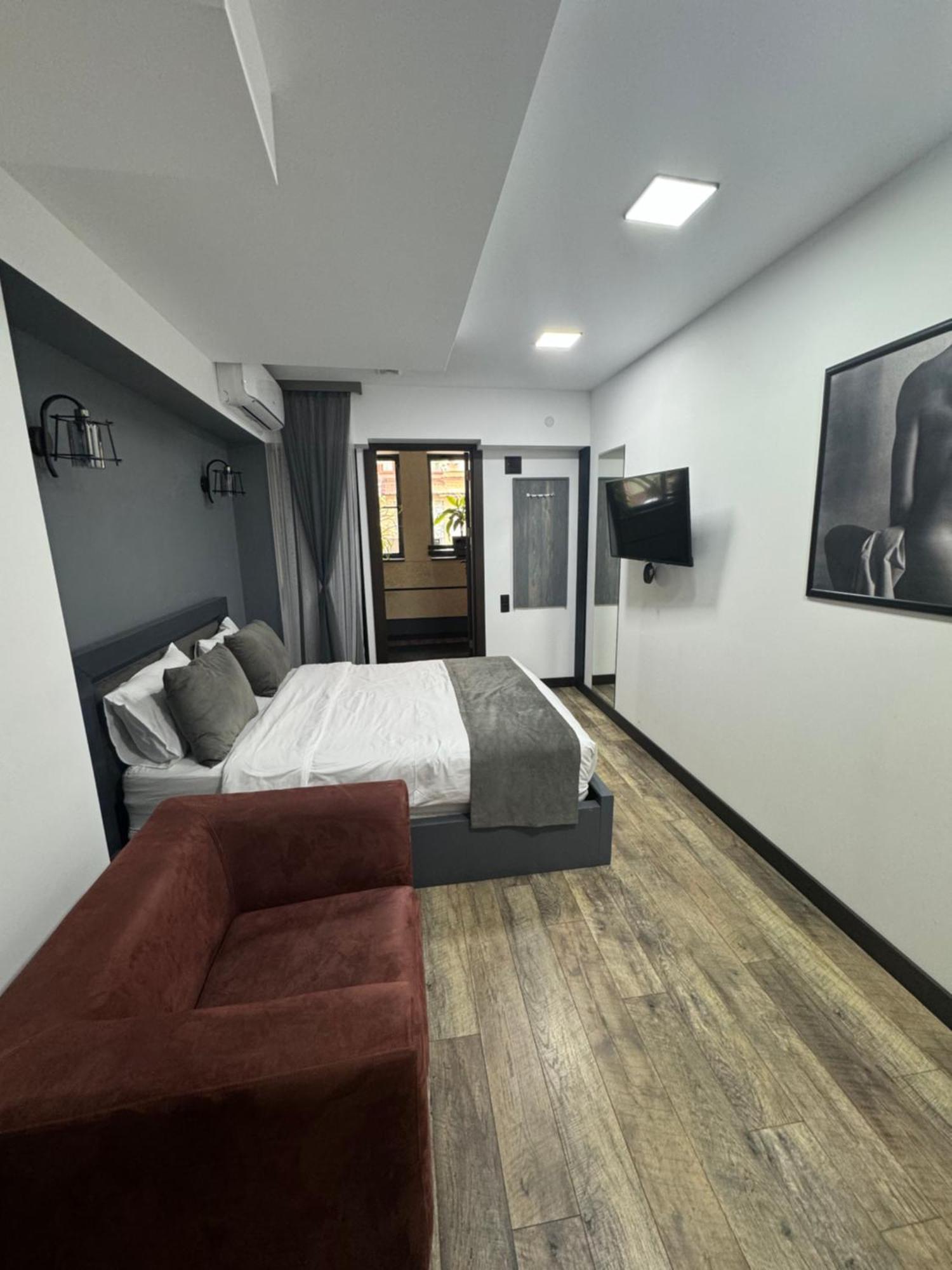 The Phoenix Boutique Hotel Erivan Dış mekan fotoğraf